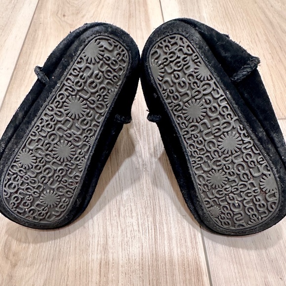 Ugg toddler boots, black size 4/5 - Picture 6 of 6